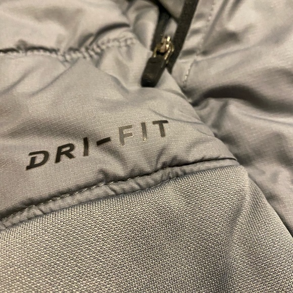 Nike dri-fit jacket - Picture 7 of 9